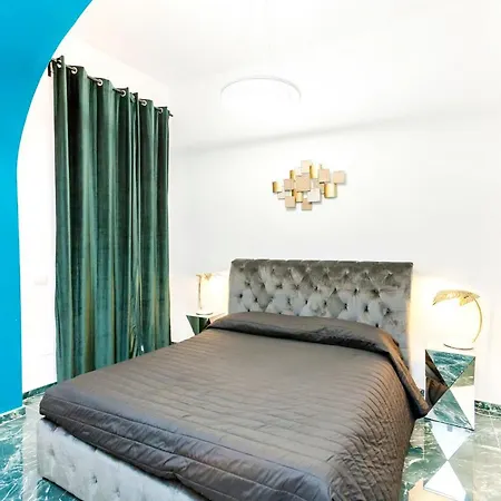 아파트 Navona Artist 10 *